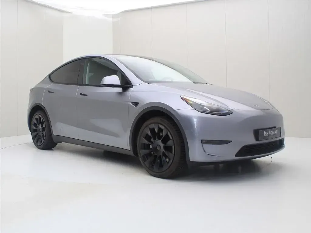 Gebraucht Tesla Model Y Long Range AWD 253 kW (345 PS) 2023 Silber SUV