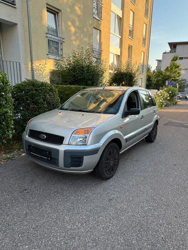 Silber Gebraucht 2008 Ford Fusion Kleinwagen | 1.750 € (Guter Preis) - Bild 1/4