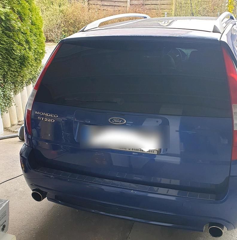 Gebraucht Ford Mondeo ST 226 PS (166 kW) 2002 Blau Kombi