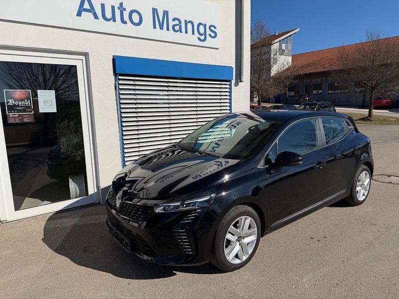 Second-hand Renault Clio V Evolution 91 CP (66 kW) 2025 Negru Berlinǎ