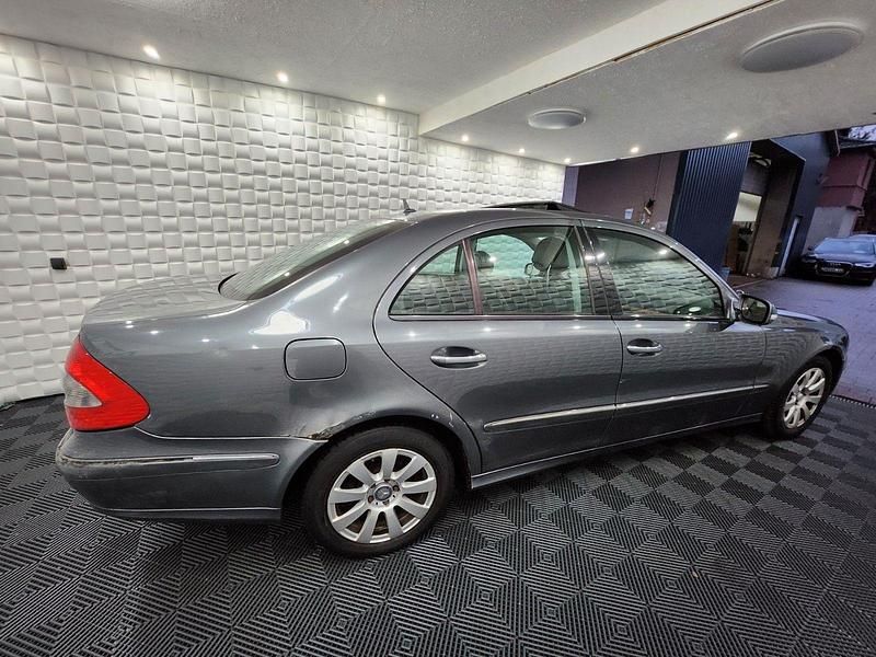 Gebraucht Mercedes E220 170 PS (125 kW) 2007 Limousine