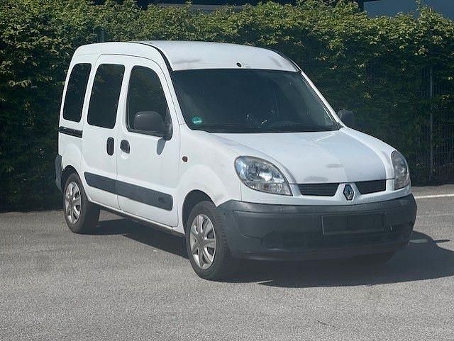 Usata Renault Kangoo 65 CV (47 kW) 2004 Bianco Monovolume