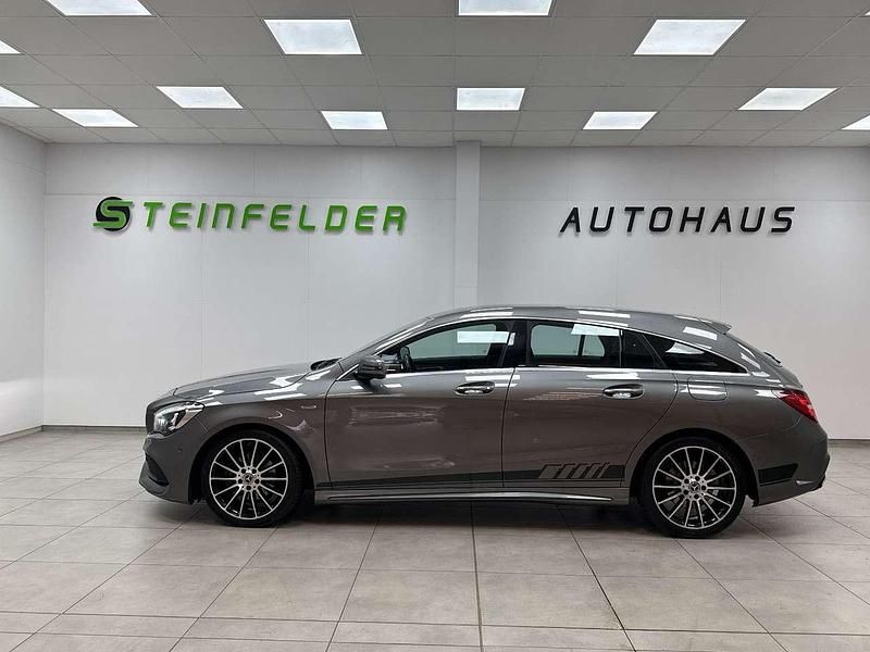 Gebraucht Mercedes CLA200 AMG line 136 PS (100 kW) 2017 Mountaingrau Coupé