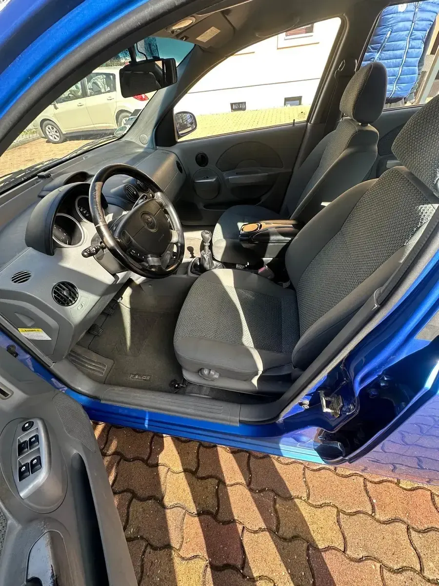 Gebraucht Chevrolet Kalos 95 PS (69 kW) 2005 Blau Kleinwagen