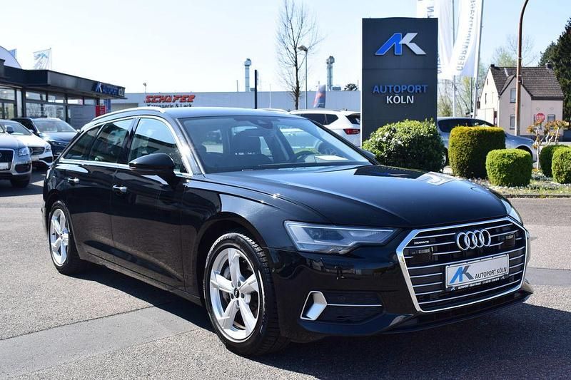 Brillantschwarz Gebraucht 2022 Audi A6 Sport Kombi | 26.850 € (Superpreis) - Bild 1/4