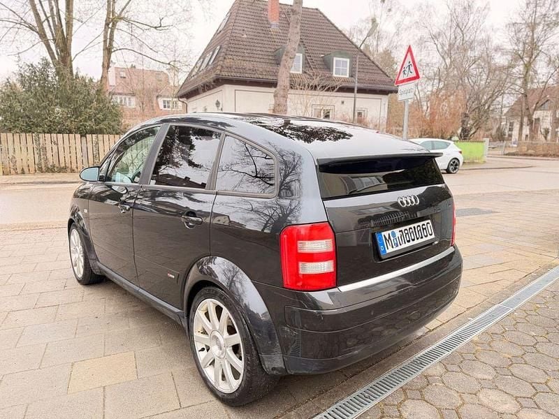 Gebraucht Audi A2 S-Line 90 PS (66 kW) 2004 Schwarz Kleinwagen