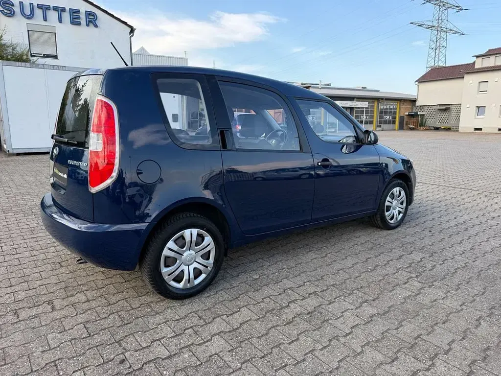 Gebraucht Skoda Roomster 86 PS (63 kW) 2014 Blau Van / Kleinbus