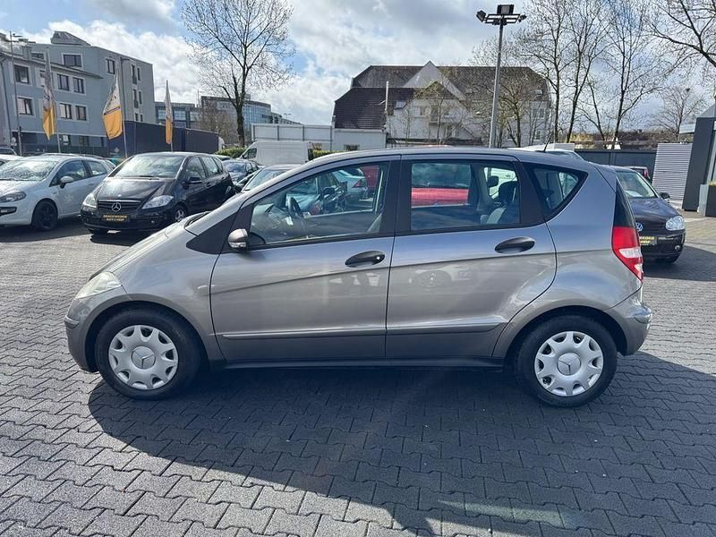 Gebraucht Mercedes A150 95 PS (69 kW) 2005 Grau Van / Kleinbus