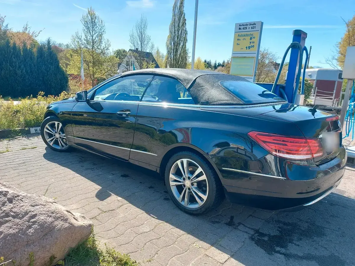 Usata Mercedes E350 252 CV (185 kW) 2016 Nero Cabrio
