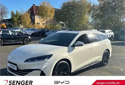 Gebraucht BYD Seal Comfort 212 PS (155 kW) 2026 Grün Kombi