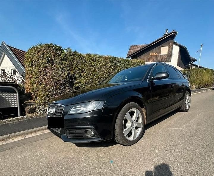 Gebraucht Audi A4 160 PS (117 kW) 2010 Schwarz Kombi