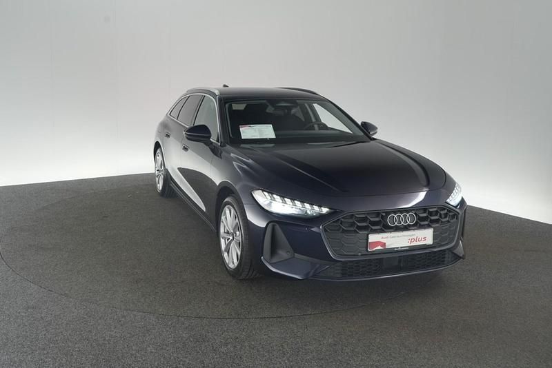 Gebraucht Audi A5 Sport 204 PS (150 kW) 2025 Firmamentblau metallic Kombi