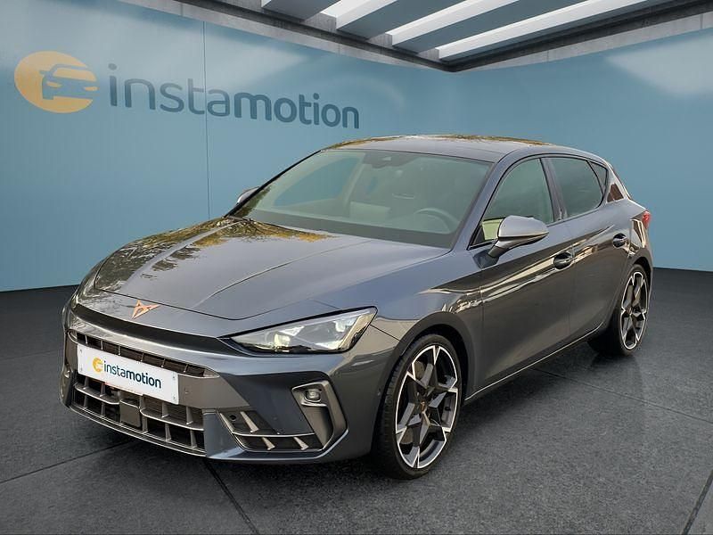 Grau Gebraucht 2025 Cupra Leon VZ Kleinwagen | 39.299 € (Fairer Preis) - Bild 1/4