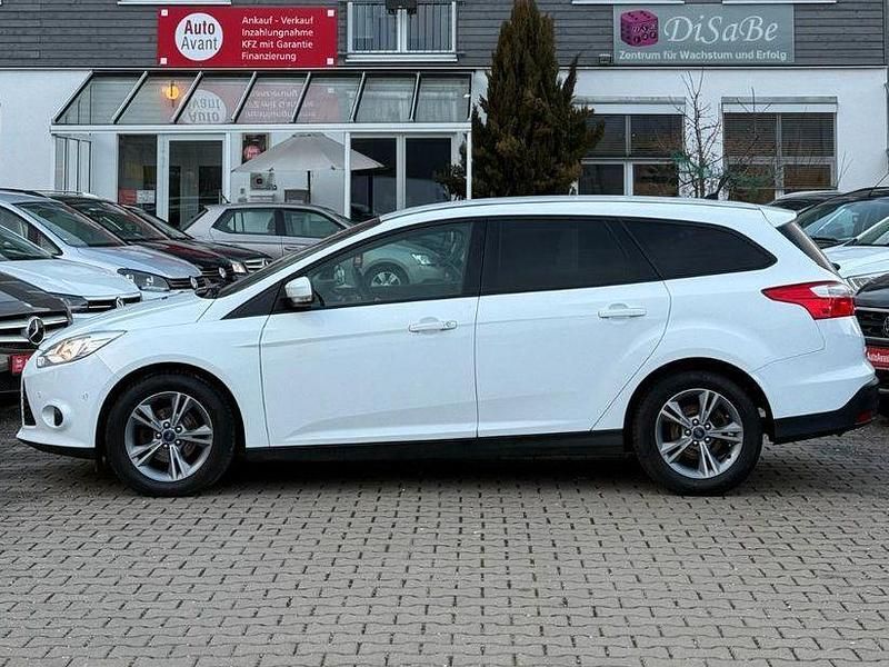 Second-hand Ford Focus SYNC Edition 101 CP (74 kW) 2014 Alb Break