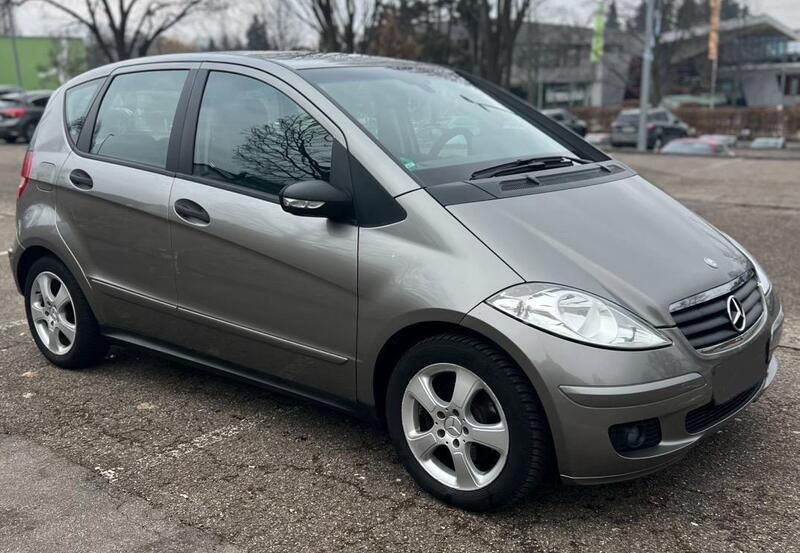 Andere außenfarben Gebraucht 2007 Mercedes A150 Limousine | 2.195 € (Fairer Preis) - Bild 1/4