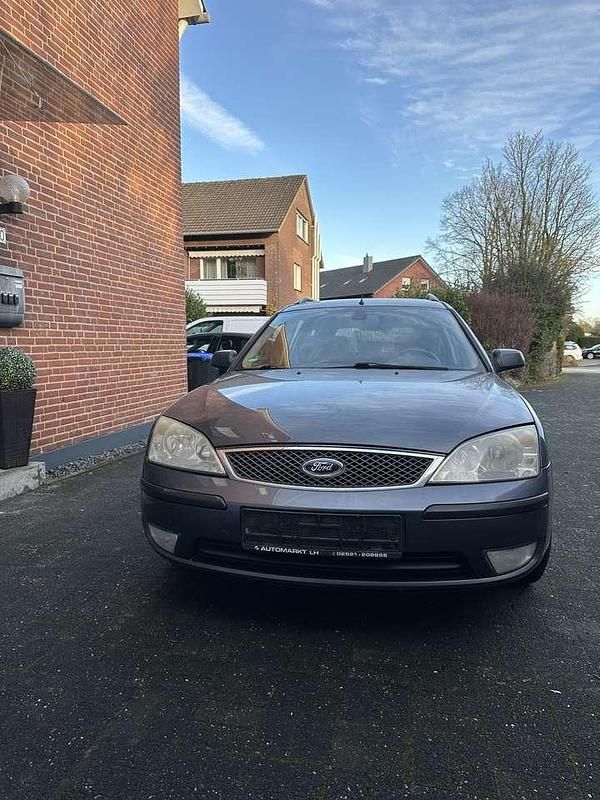 Grau Gebraucht 2005 Ford Mondeo Kombi | 900 € (Fairer Preis) - Bild 1/4