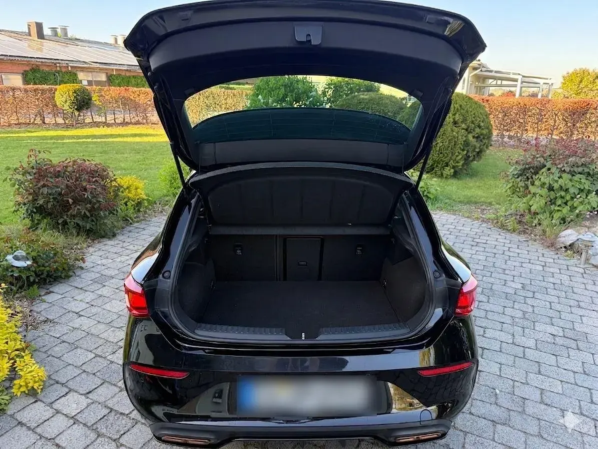 Gebraucht Cupra Leon VZ 245 PS (180 kW) 2021 Schwarz Limousine