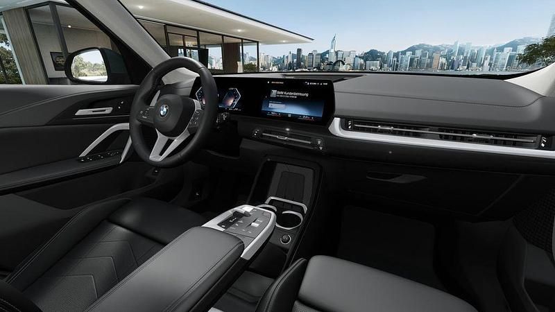 Neu BMW X1 xLine 150 PS (110 kW) 2026 Grün SUV