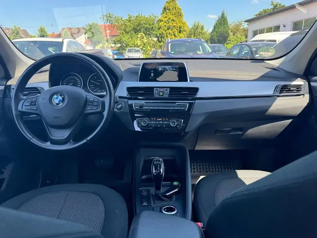 Gebraucht BMW X1 Advantage 190 PS (139 kW) 2018 Weiß SUV