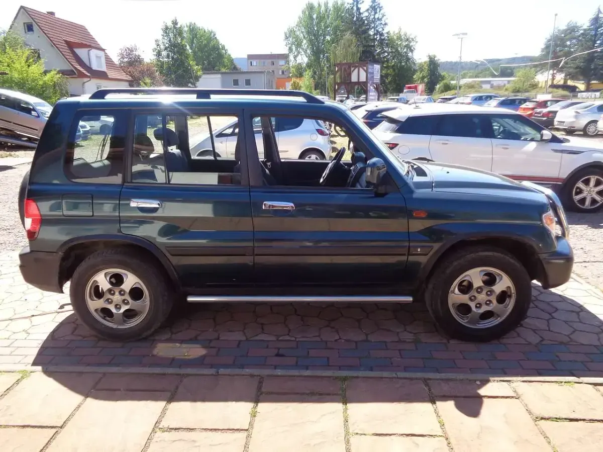 Gebraucht Mitsubishi Pajero 129 PS (94 kW) 2003 Grün SUV