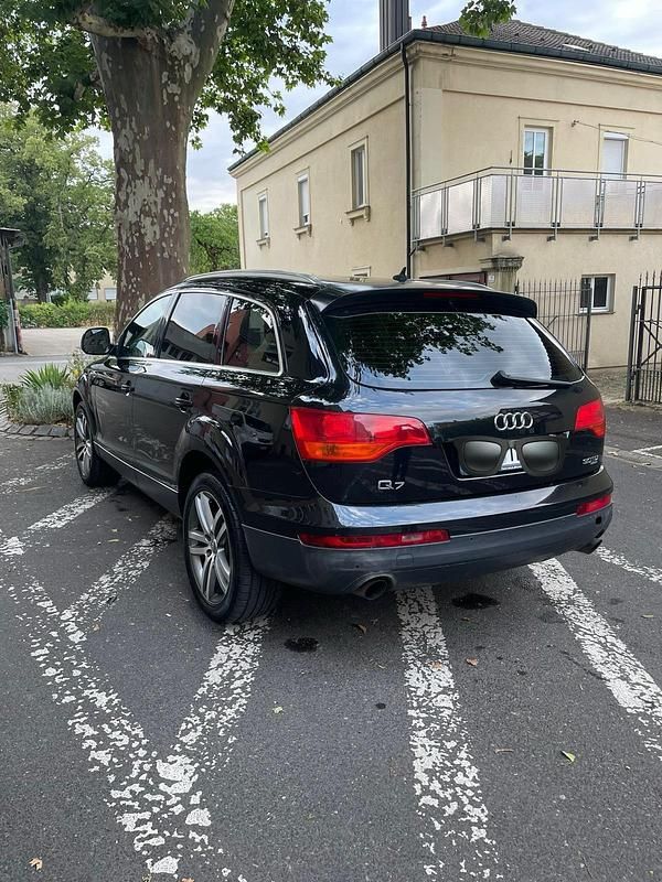 Schwarz Gebraucht 2008 Audi Q7 SUV | 6.000 € (Superpreis) - Bild 1/4
