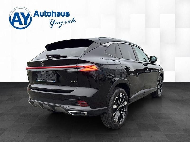 Neu MG HS Comfort 170 PS (125 kW) 2026 Schwarz SUV