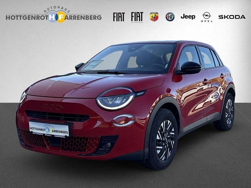 Gebraucht Fiat 600E Red 114 kW (156 PS) 2023 Rot SUV