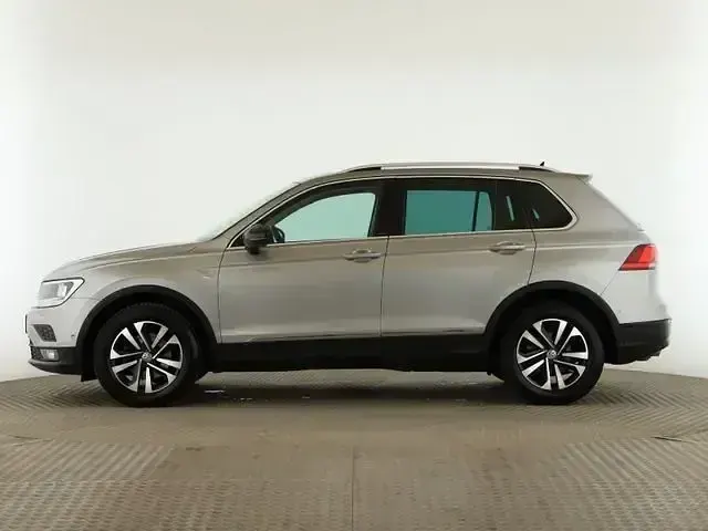 Gebraucht VW Tiguan IQ Drive 150 PS (110 kW) 2019 Silber SUV