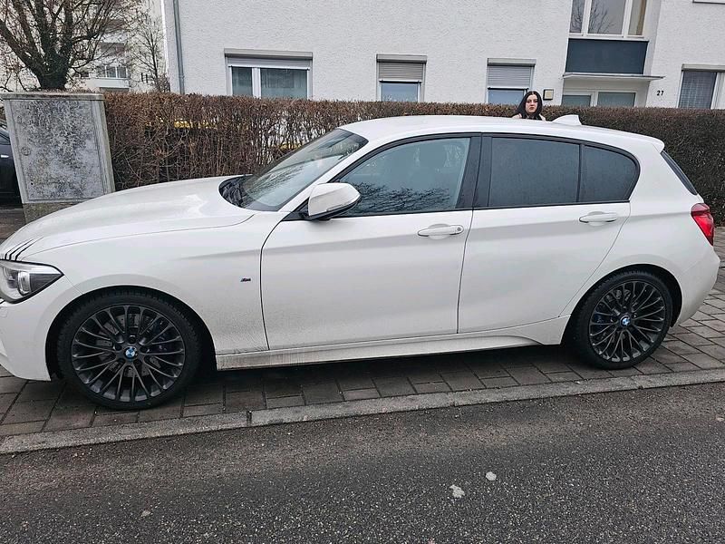 Gebraucht BMW 120 190 PS (139 kW) 2015 Weiß Kleinwagen