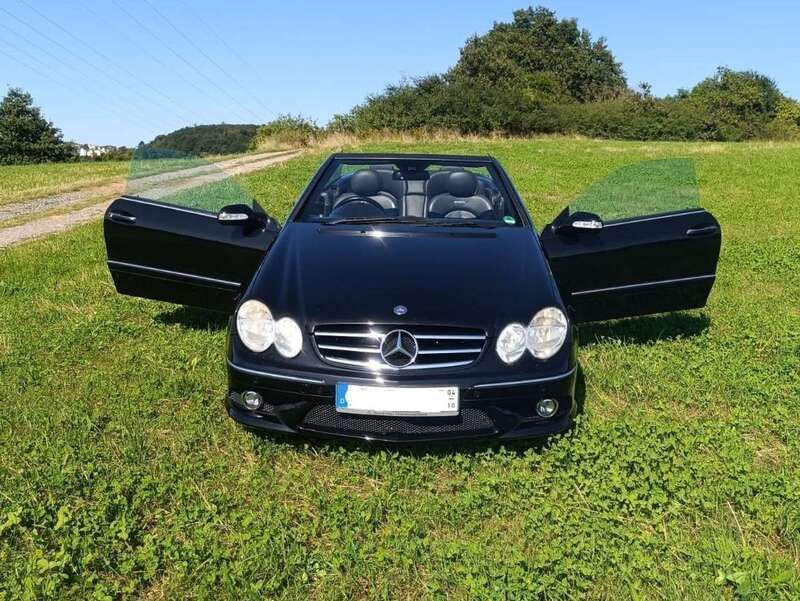 Schwarz Gebraucht 2007 Mercedes CLK280 AMG Cabrio | 8.000 € - Bild 1/4