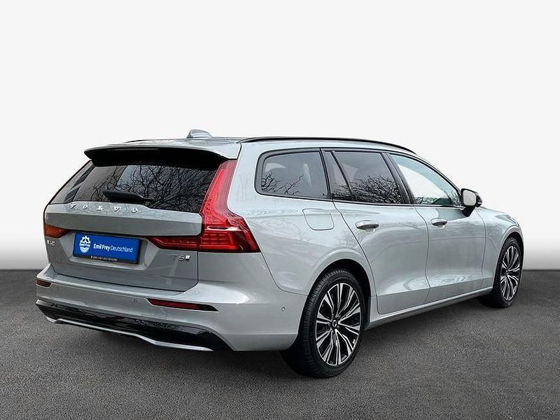 Gebraucht Volvo V60 Plus 257 PS (189 kW) 2025 Grau Kombi