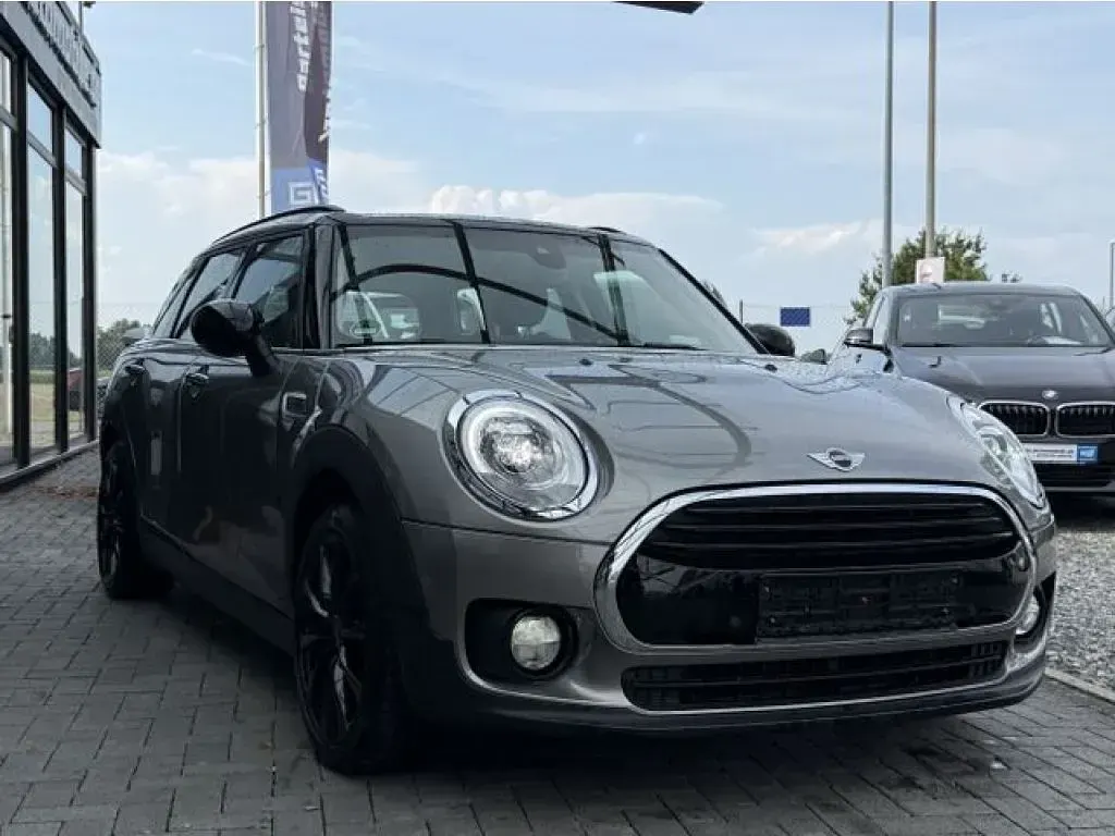 Gebraucht Mini Cooper D 150 PS (110 kW) 2016 Melting silver metallic (metallic) Kleinwagen