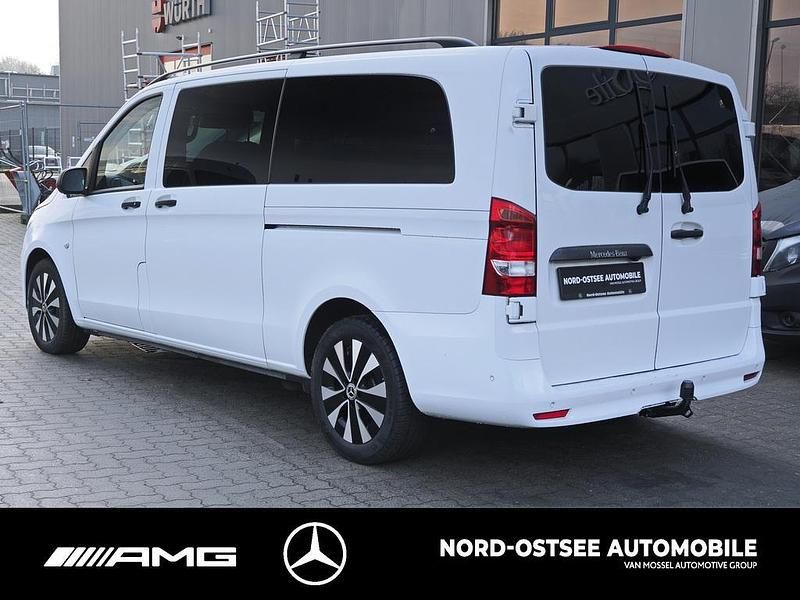Gebraucht Mercedes Vito 237 PS (174 kW) 2021 Bergkristallweiß metallic Van