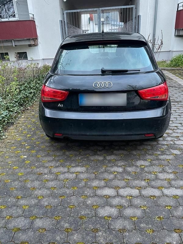 Gebraucht Audi A1 Sportback 86 PS (63 kW) 2014 Schwarz Kleinwagen