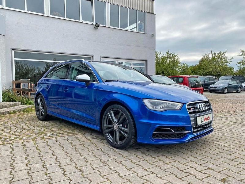 Gebraucht Audi S3 Sport 300 PS (220 kW) 2016 Blau Limousine
