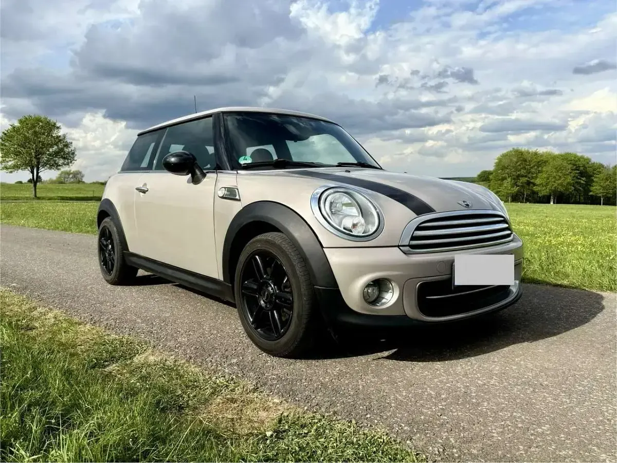 Usata Mini ONE 98 CV (72 kW) 2012 Grigio Utilitaria