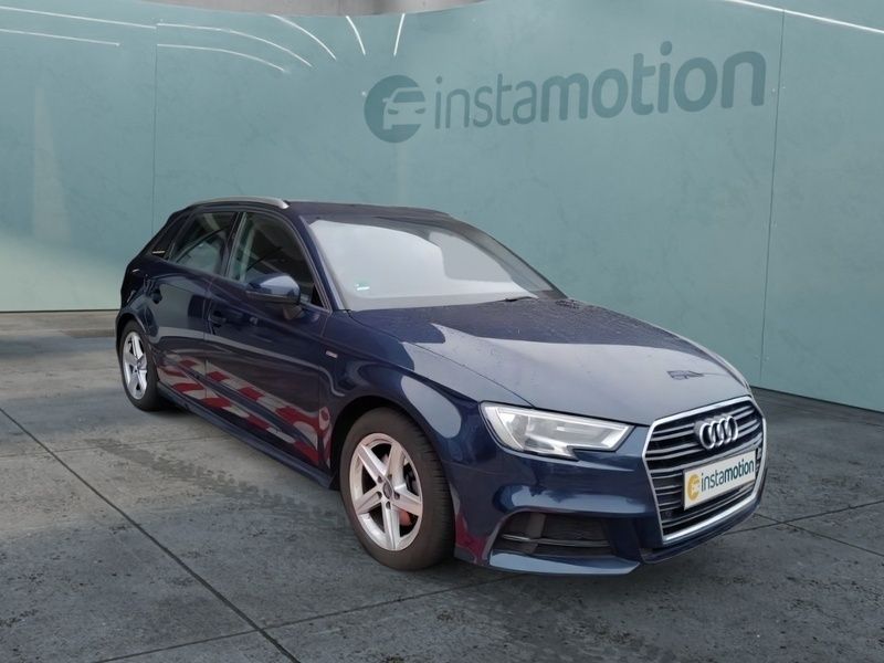 Blau Gebraucht 2018 Audi A3 Sportback Sport Limousine | 16.750 € (Fairer Preis) - Bild 1/3