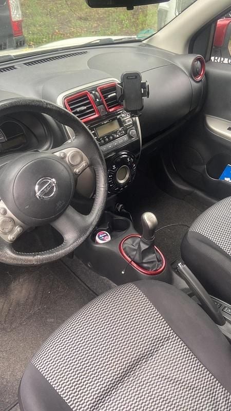 Gebraucht Nissan Micra 80 PS (58 kW) 2016 Weiß Kleinwagen