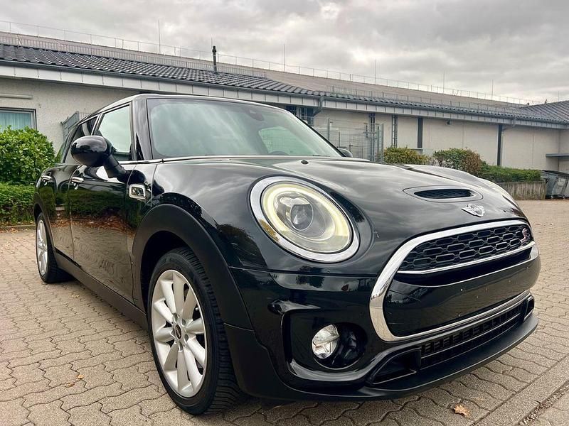 Schwarz Gebraucht 2017 Mini Cooper S Clubman Salt Kombi | 16.990 € (Etwas zu teuer) - Bild 1/4