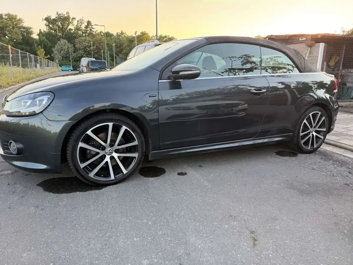 Gebraucht VW Golf Cabriolet Allstar 150 PS (110 kW) 2016 Schwarz Cabrio