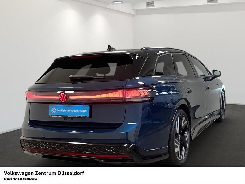 Gebraucht VW ID.7 GTX 250 kW (340 PS) 2025 Blau Kombi