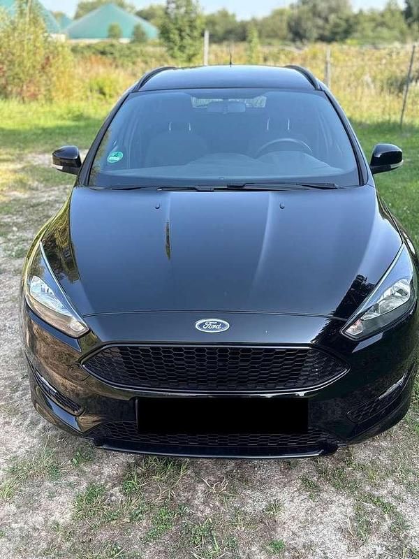 Gebraucht Ford Focus ST-Line 140 PS (102 kW) 2018 Schwarz Kombi