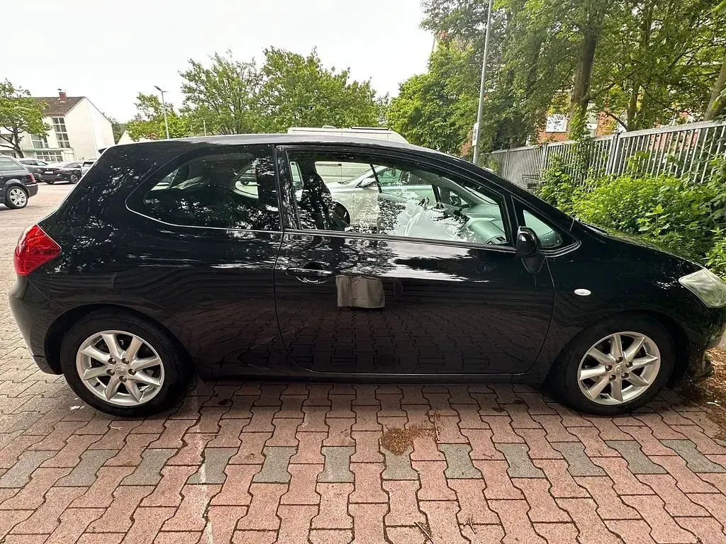 Gebraucht Toyota Auris 124 PS (91 kW) 2007 Schwarz Kleinwagen