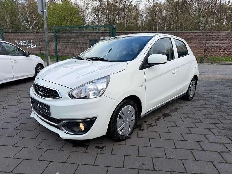 Gebraucht Mitsubishi Space Star Basis 71 PS (52 kW) 2019 Islandweiss (s) Kleinwagen