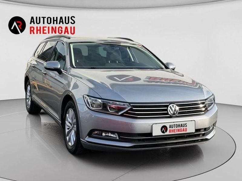 Second-hand VW Passat 150 CP (110 kW) 2018 Argintiu Break