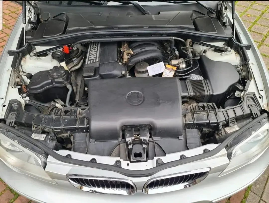 Gebraucht BMW 116 112 PS (82 kW) 2007 Grau Kleinwagen