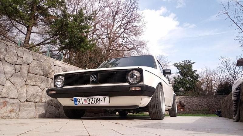 Gebraucht VW Golf I 129 PS (94 kW) 1982 Weiß Kleinwagen