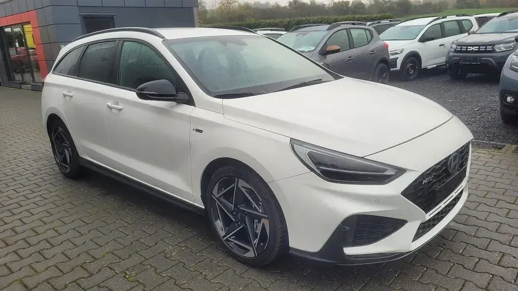 Neu Hyundai i30 N Line 140 PS (102 kW) 2025 Weiß Kombi