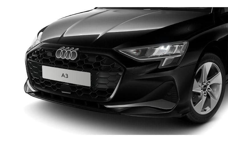 Gebraucht Audi A3 Advanced 150 PS (110 kW) 2025 Schwarz Limousine