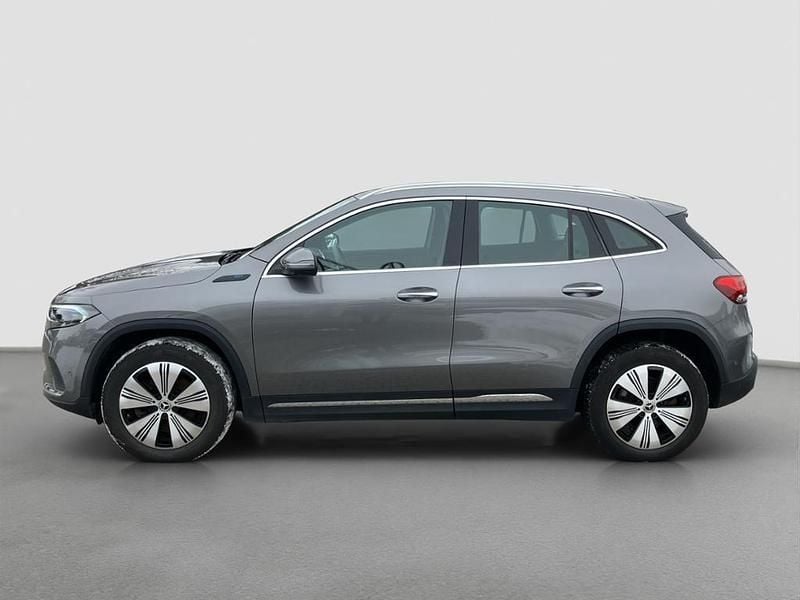 Gebraucht Mercedes EQA250 139 kW (190 PS) 2021 Metalliclack mountaingrau (metallic) SUV